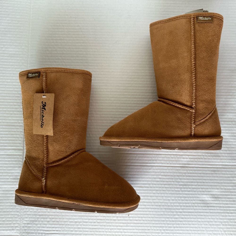 Womens furry boots